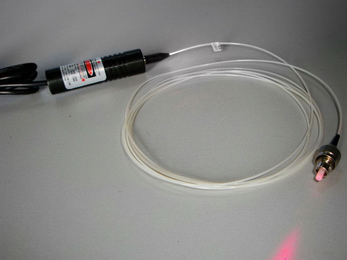 Rojo fiber laser 650nm 5mW~30mW fiber coupled laser Single-Mode FC interface - Haga click en la imagen para cerrar